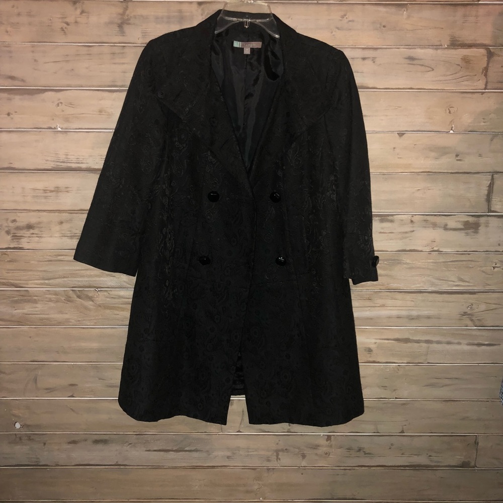 Black Halogen printed day coat